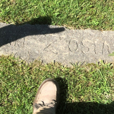 Stepping stone with the engraving “Lake Zosia” approximately 2 meters from the pond’s edge